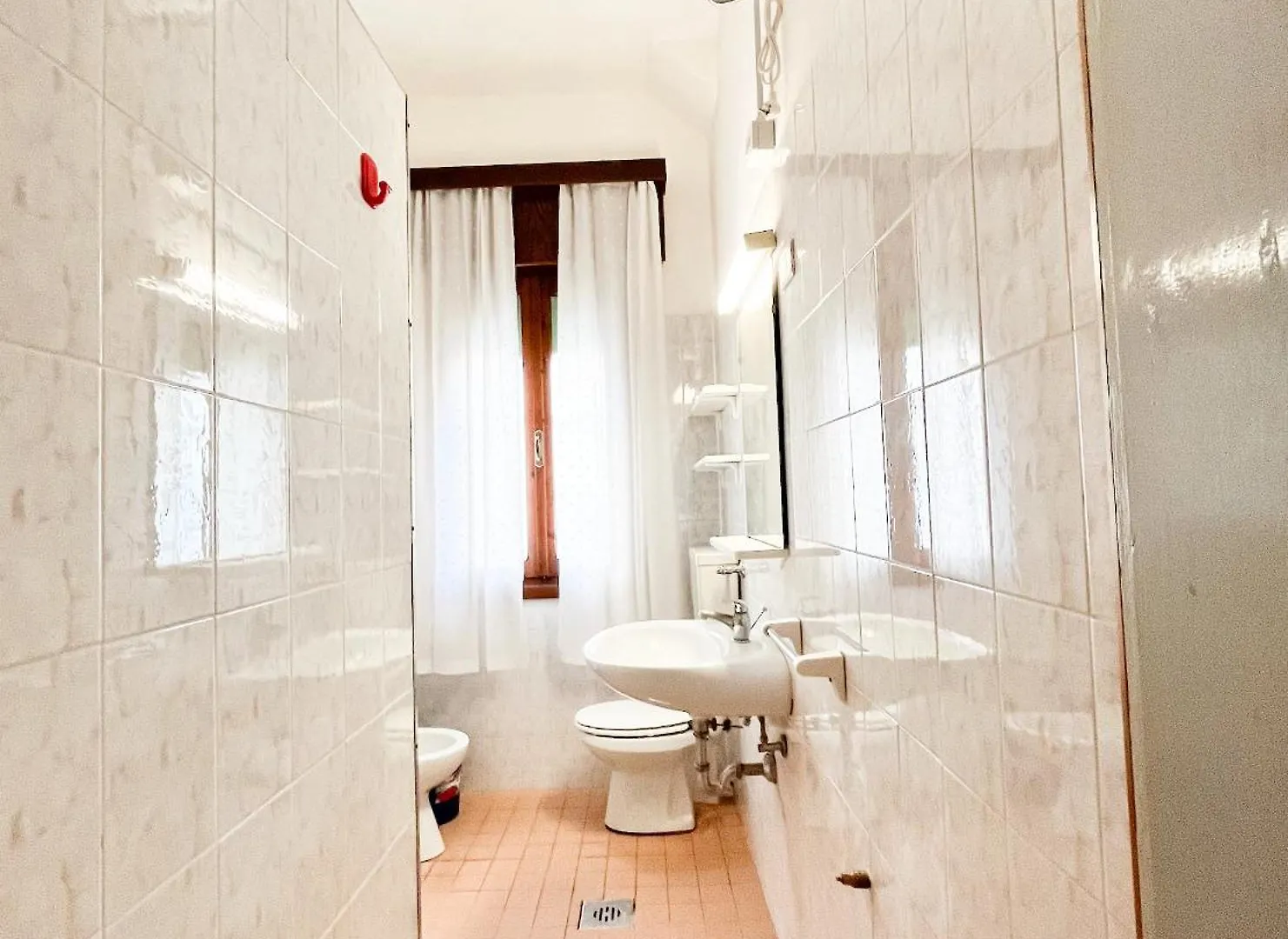 Apartament Jes - Solo A Pochi Passi Dal Mare Lido di Jesolo 0*,  Włochy